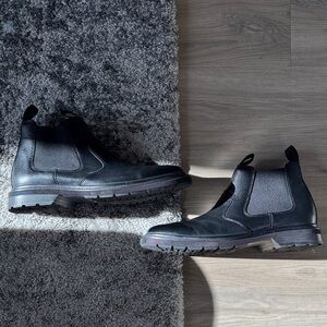 Clark’s Collection Black Leather Chelsea Boots
